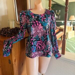 LILLY PULITZER JANSEN LONG SLEEVE SWEATSHIRT - SIZE M - LIKE NEW